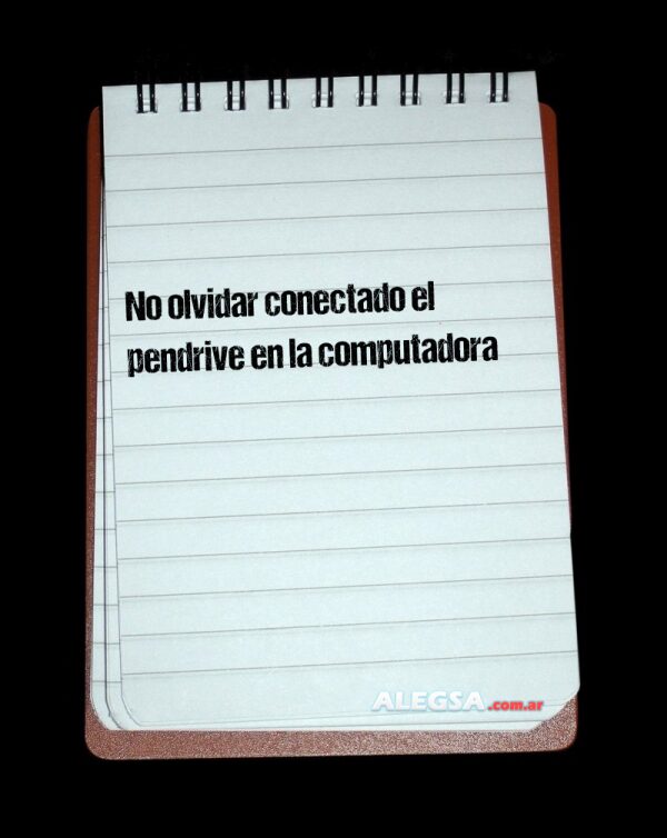 No olvidar conectado el pendrive en la computadora