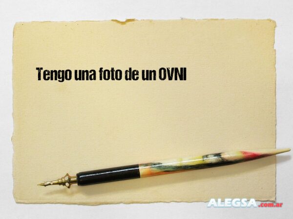 Tengo una foto de un OVNI